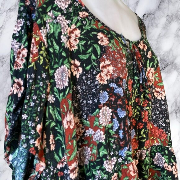 Torrid Black Floral Textured Stretch Rayon Babydoll - Picture 8 of 11